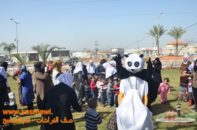 فيديو: صف الفراشات يطير كالفراشات في احضان منتزه عبد الكريم قاسم 